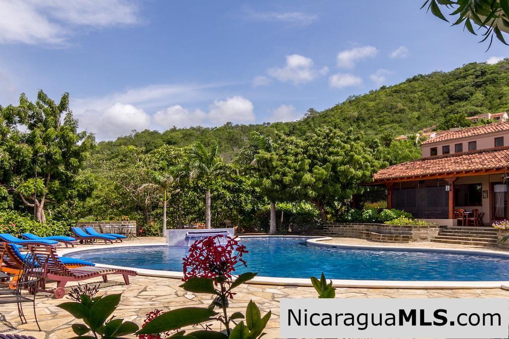 Villa Azul 2 Bedroom House for Rent at Palermo - Image 5