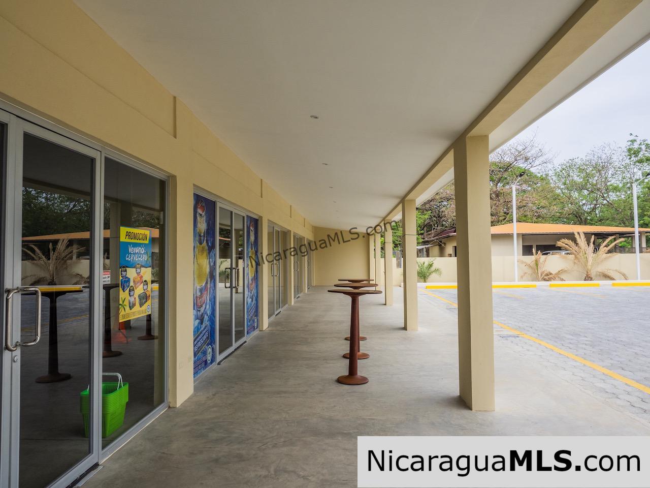 Plaza San Juan 4 Unit Commercial Building for Sale in Las Delicias - Image 4