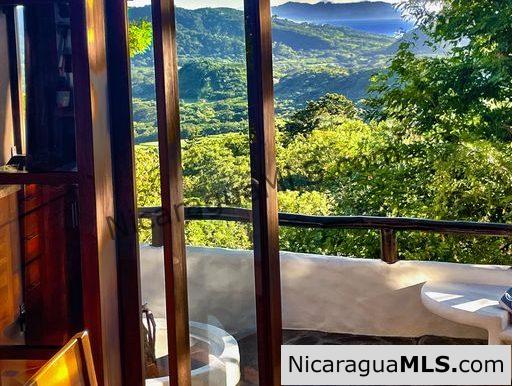 Luxury Off Grid Jungle Oasis in San Juan Del Sur Nicaragua - Image 8