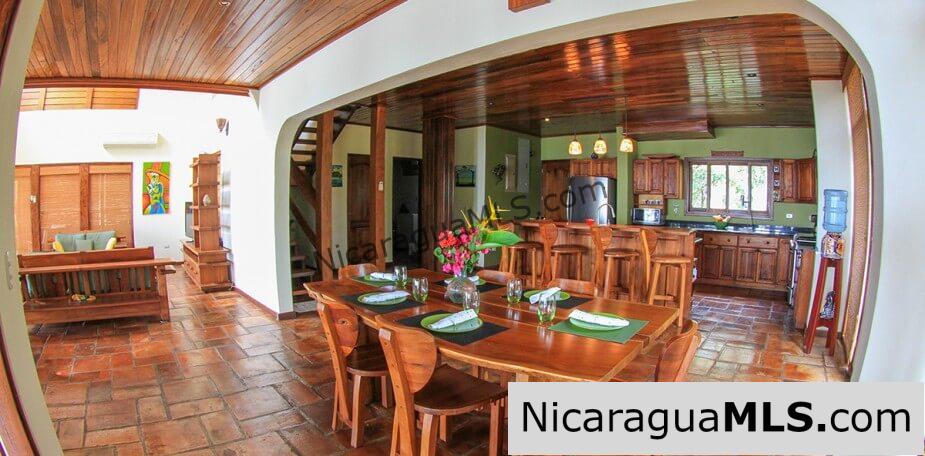 House with 5 bedrooms in Redonda Bay Tola. Incredible ocean view! - Image 14