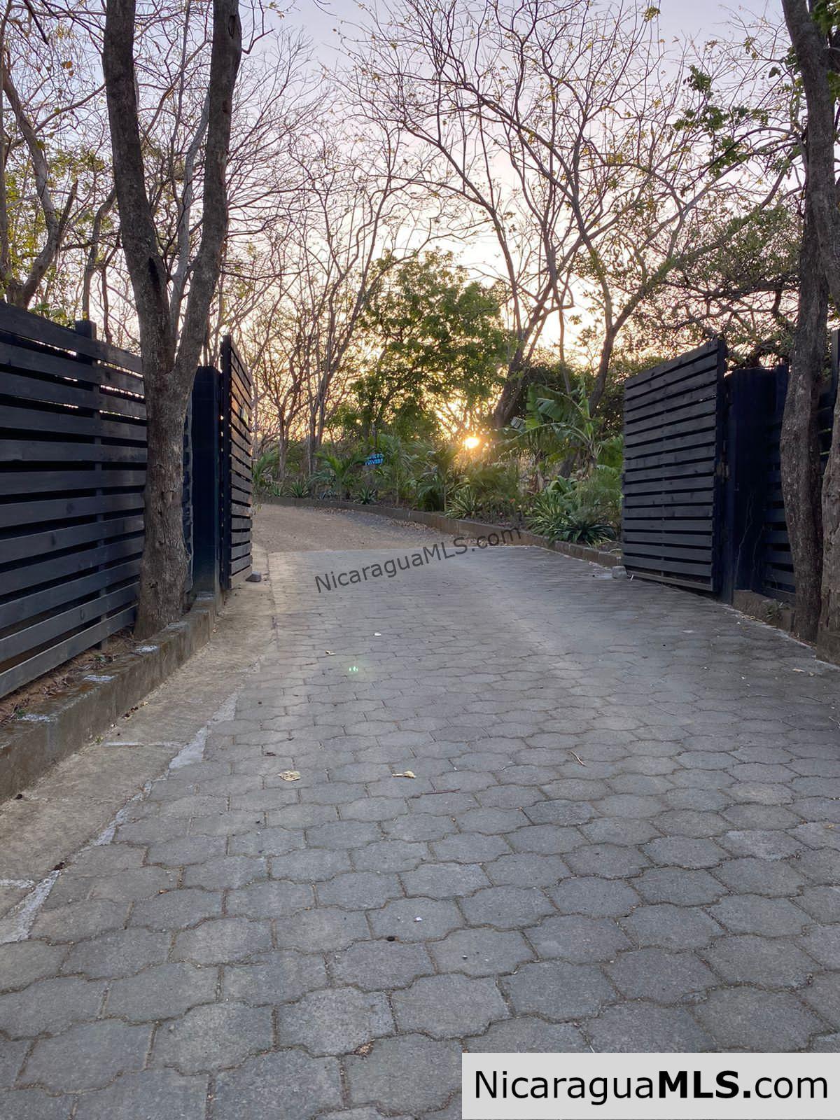 One bedroom Forest House, San Juan del Sur. - Image 16