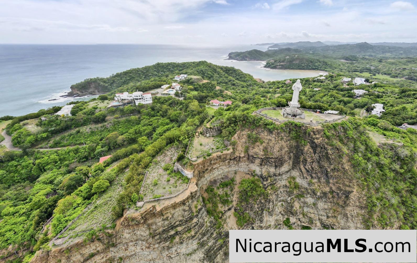 Clifftop Panoramic View Lot in Pacific Marlin SJDS - Image 6