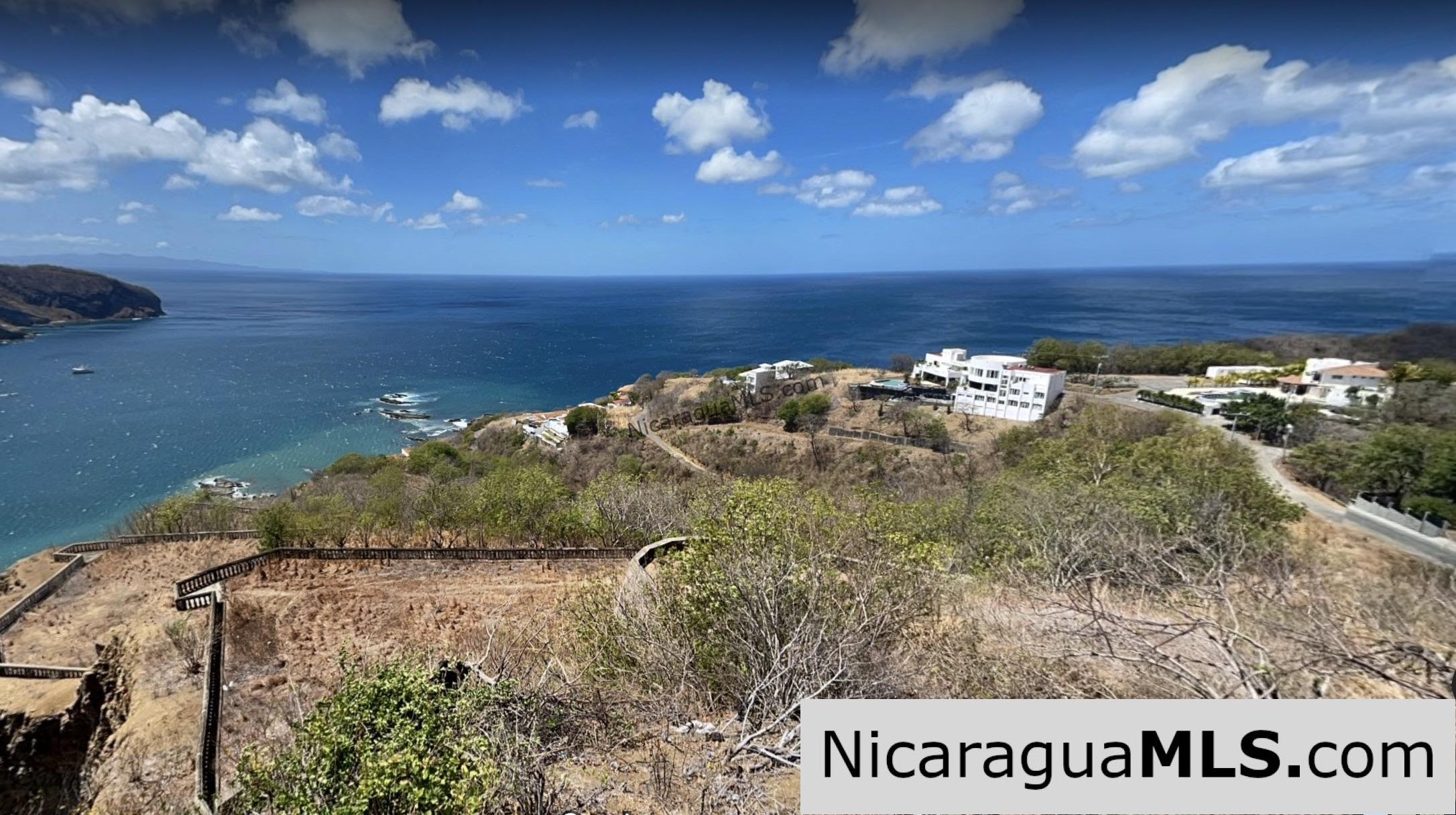 Clifftop Panoramic View Lot in Pacific Marlin SJDS - Image 4