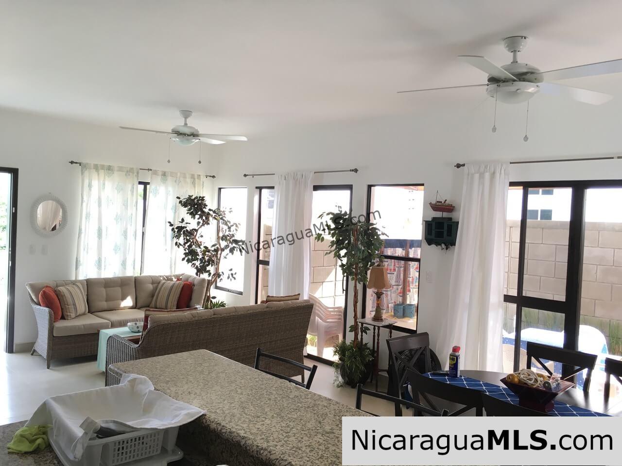 Townhouse in Colinas de Miramar - Image 10