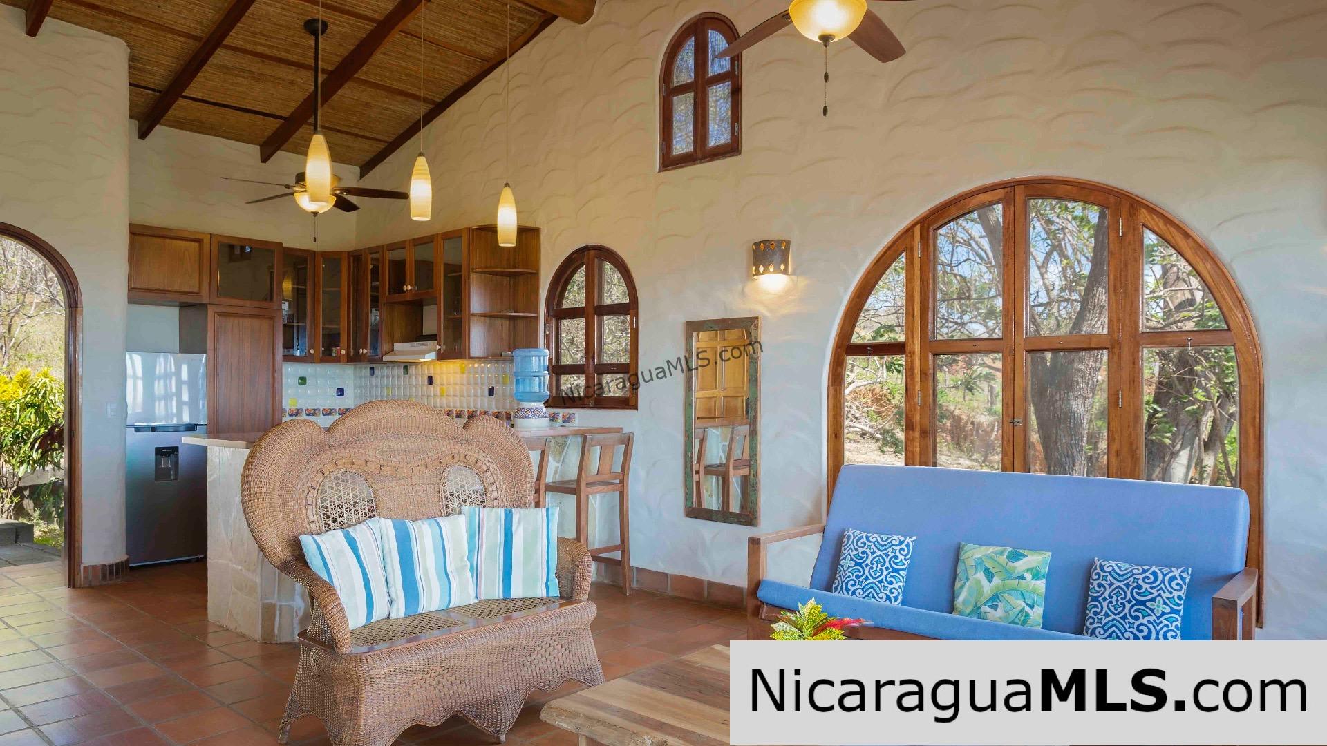 Luxury living at Villa Guayacan - Image 4