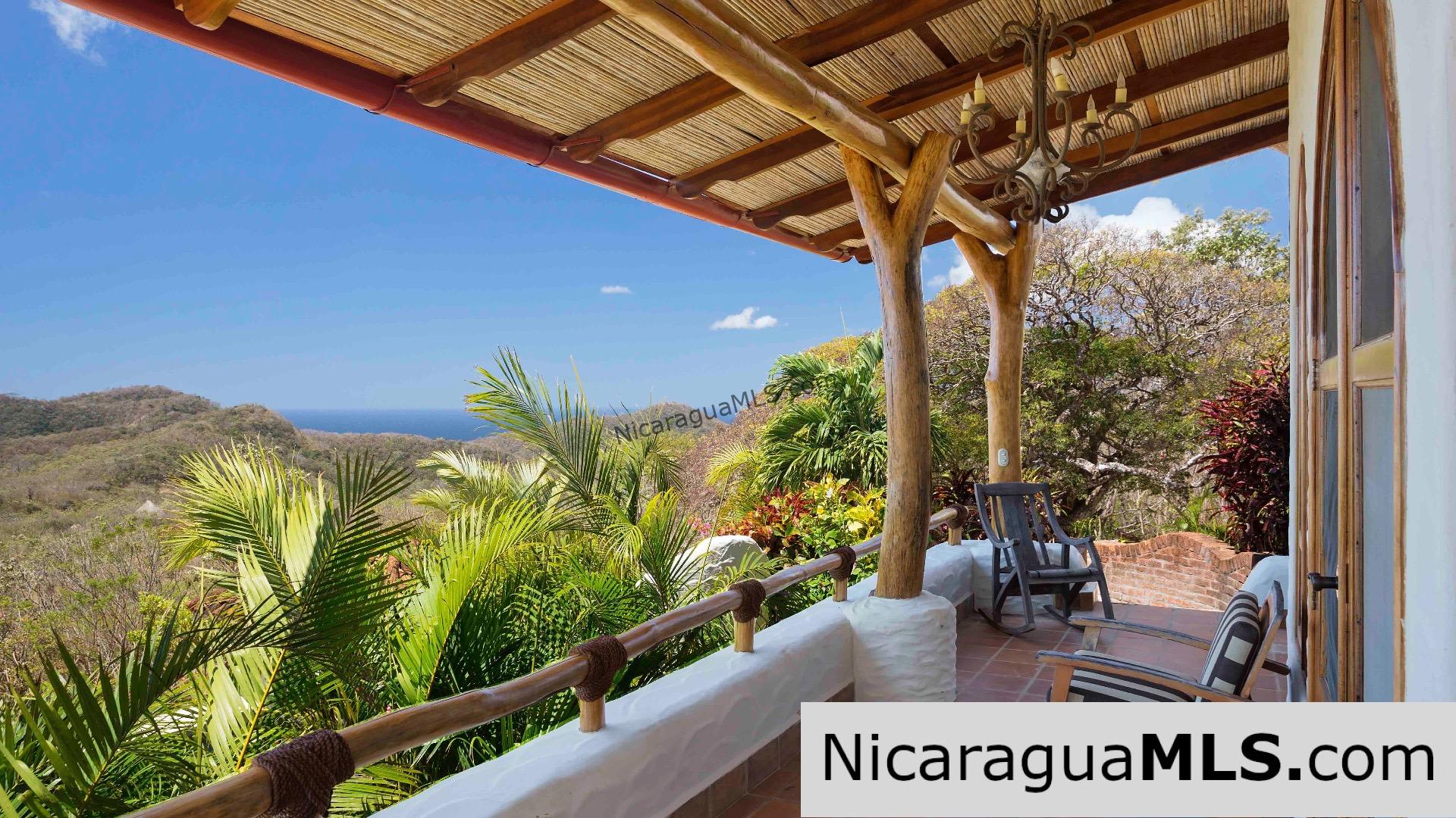 Luxury living at Villa Guayacan - Image 13