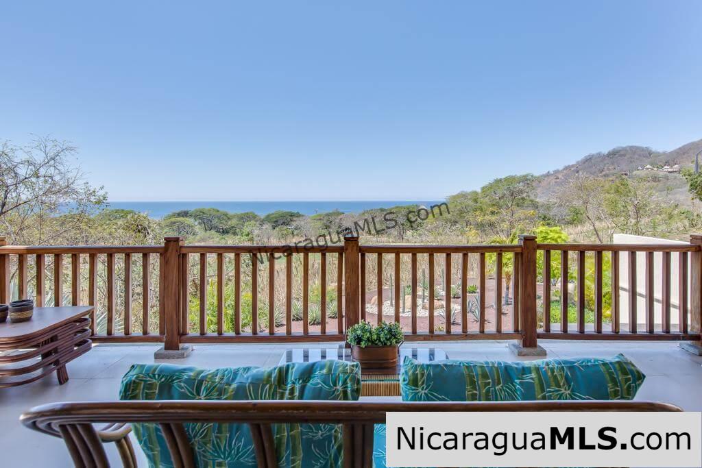 SOLD - Villa 8 Verdemar, a luxurious two-story, 4-bedroom villa with an annex bungalow at the Guacalito Island Resort. Tola, Nicaragua. - Image 15