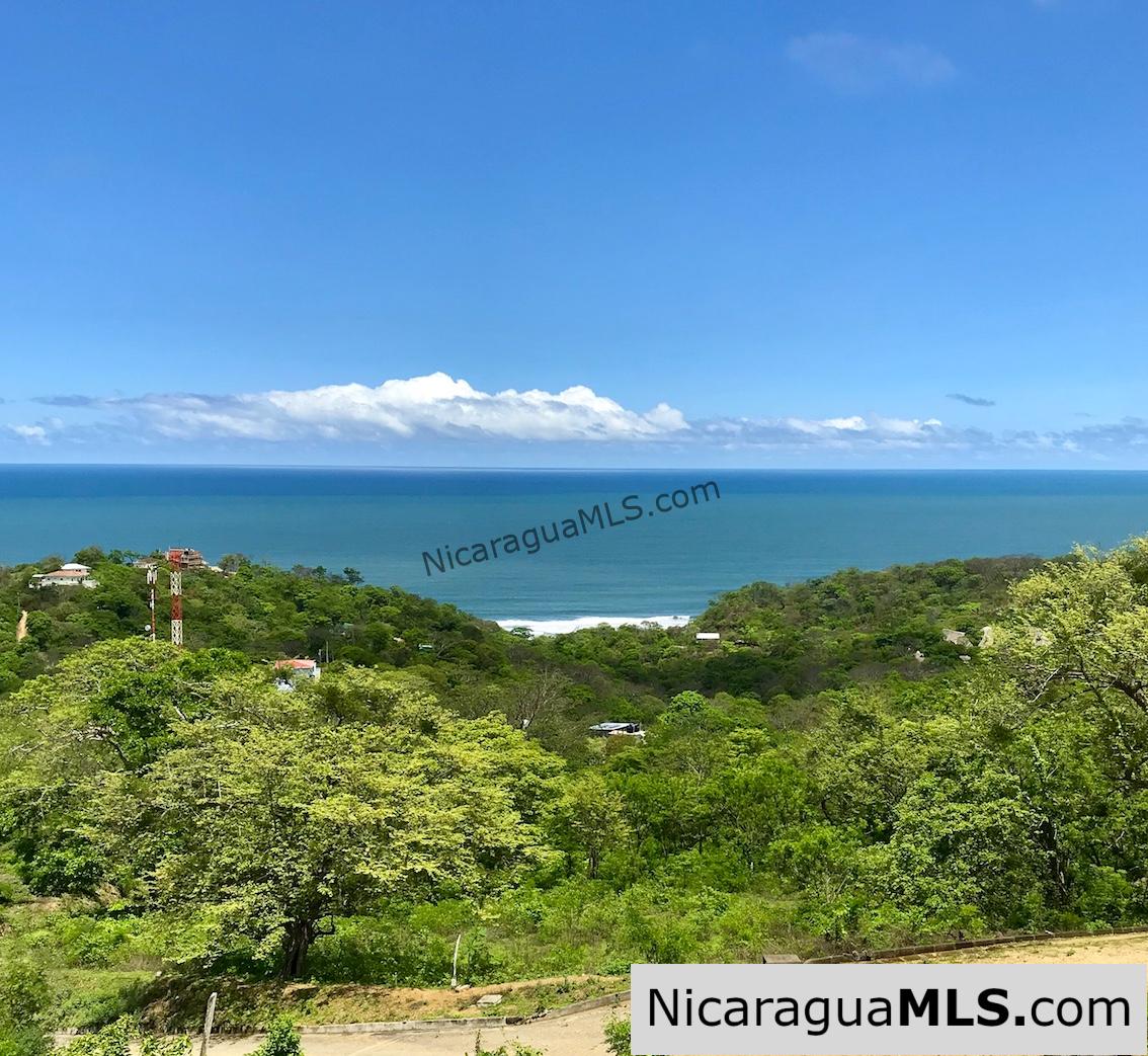 Ocean view studio overlooking Playa Maderas - Image 16