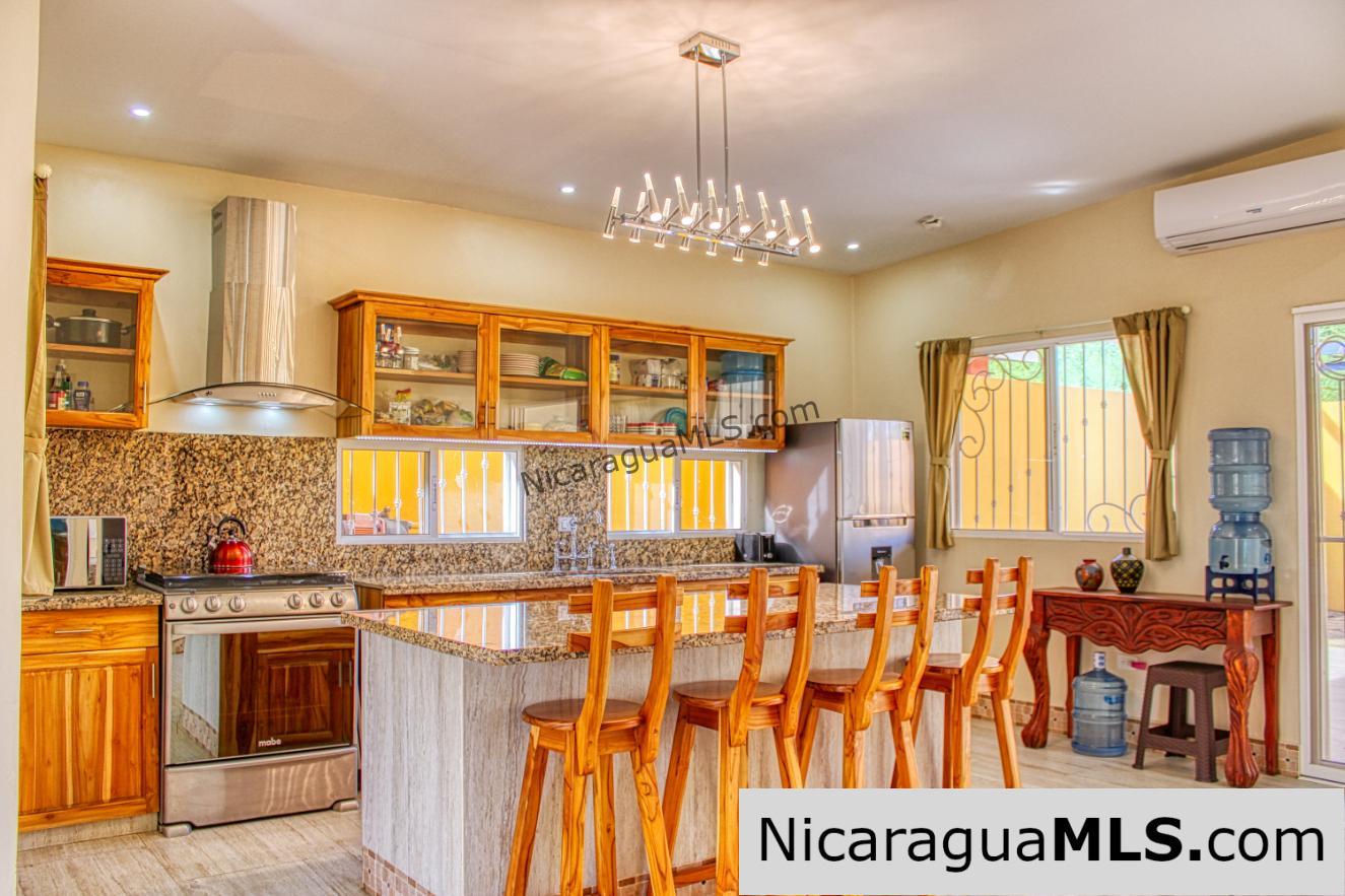 Villas SJDS Beautiful Upgraded Home - Image 5