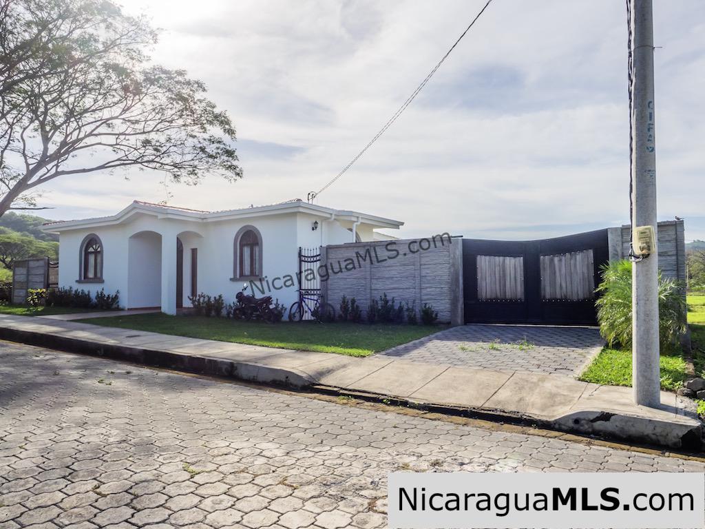 Villas San Juan Customizable Houses for Sale in Las Delicias - Image 10