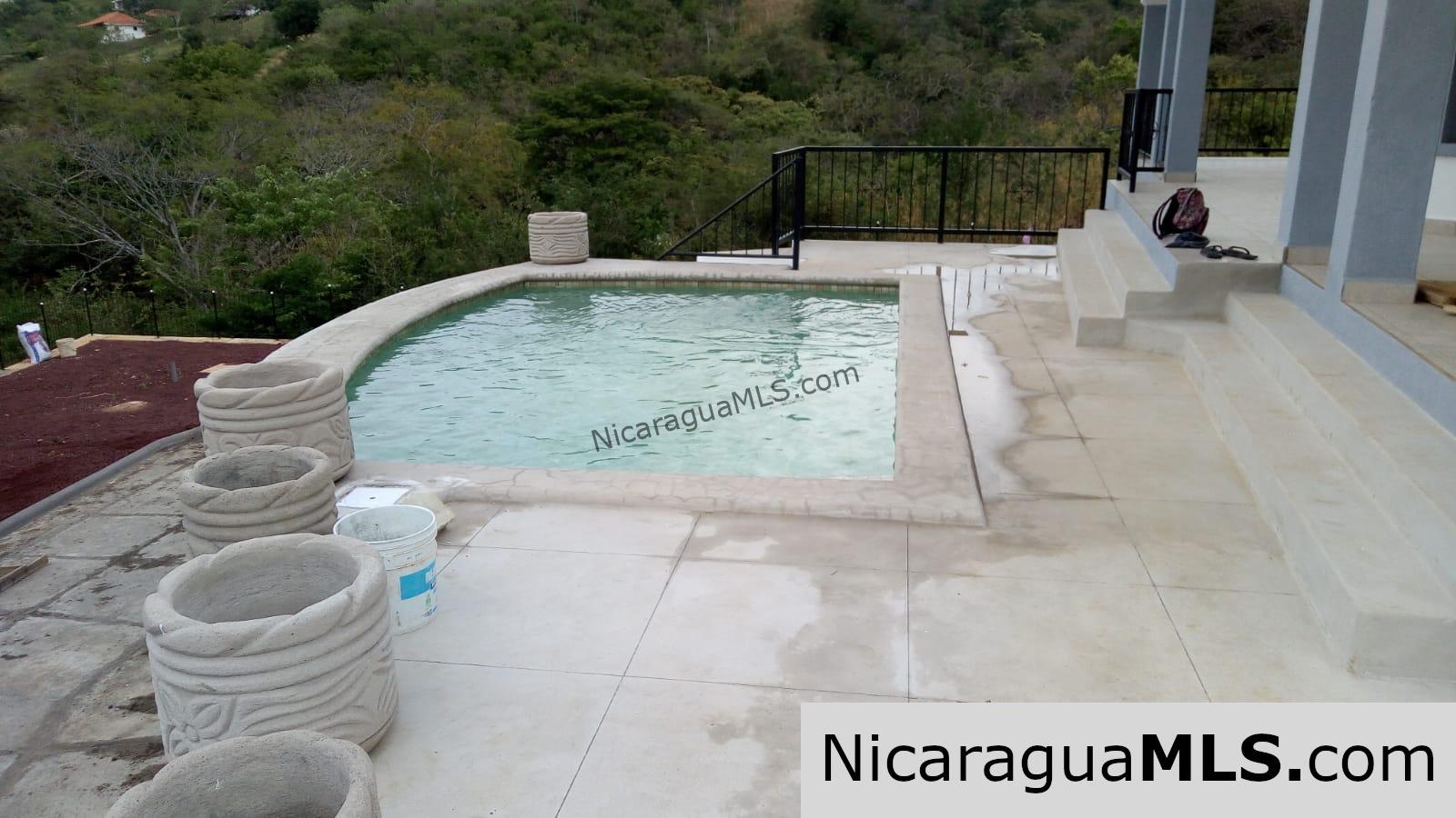 For Rent Beautiful 3Beds 3Baths House in Little Bavaria - Image 5