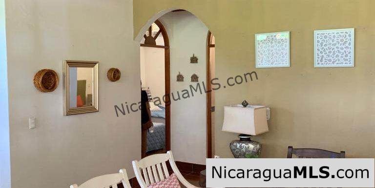 Large Apartment in Town Across the Beach - Image 8