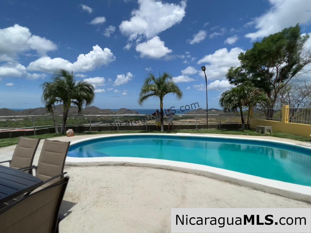 SOLD - Escaleras Home High on the Hills East Of San Juan del Sur - Image 2