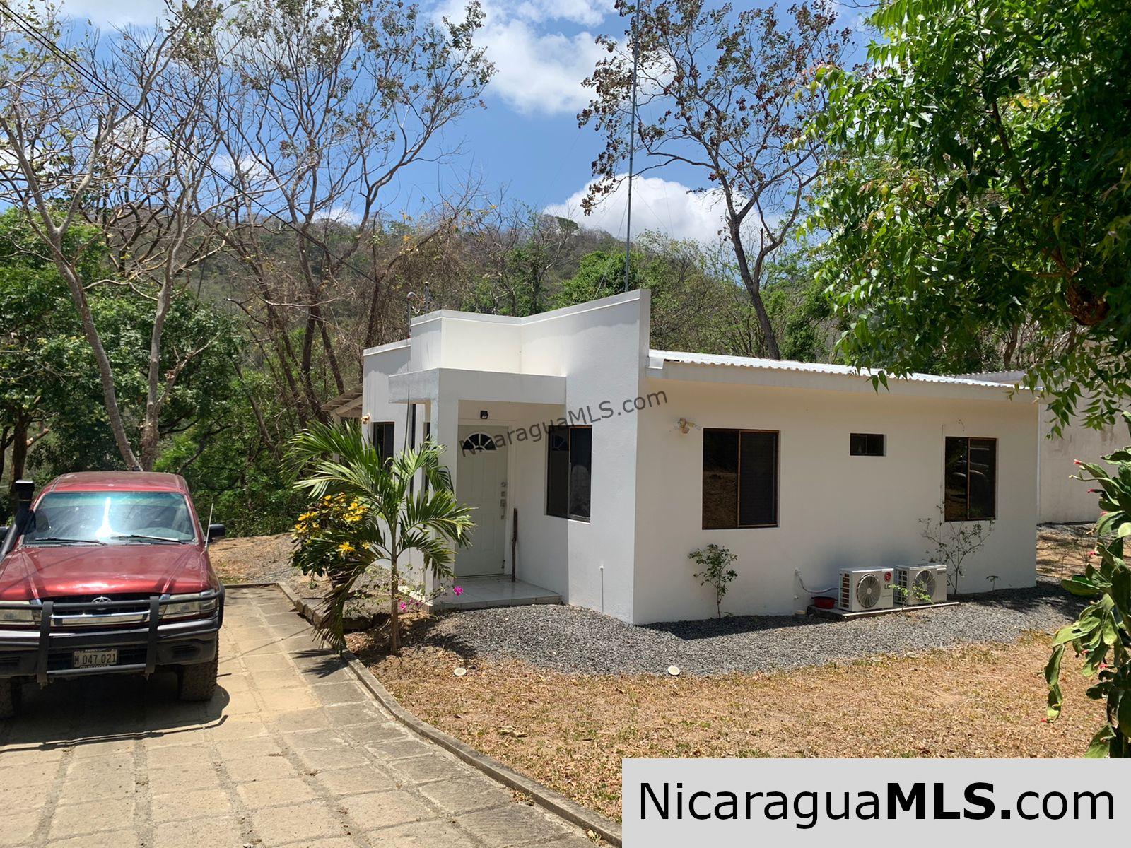 Two singles houses in one property at Camino del Sol - Image 3