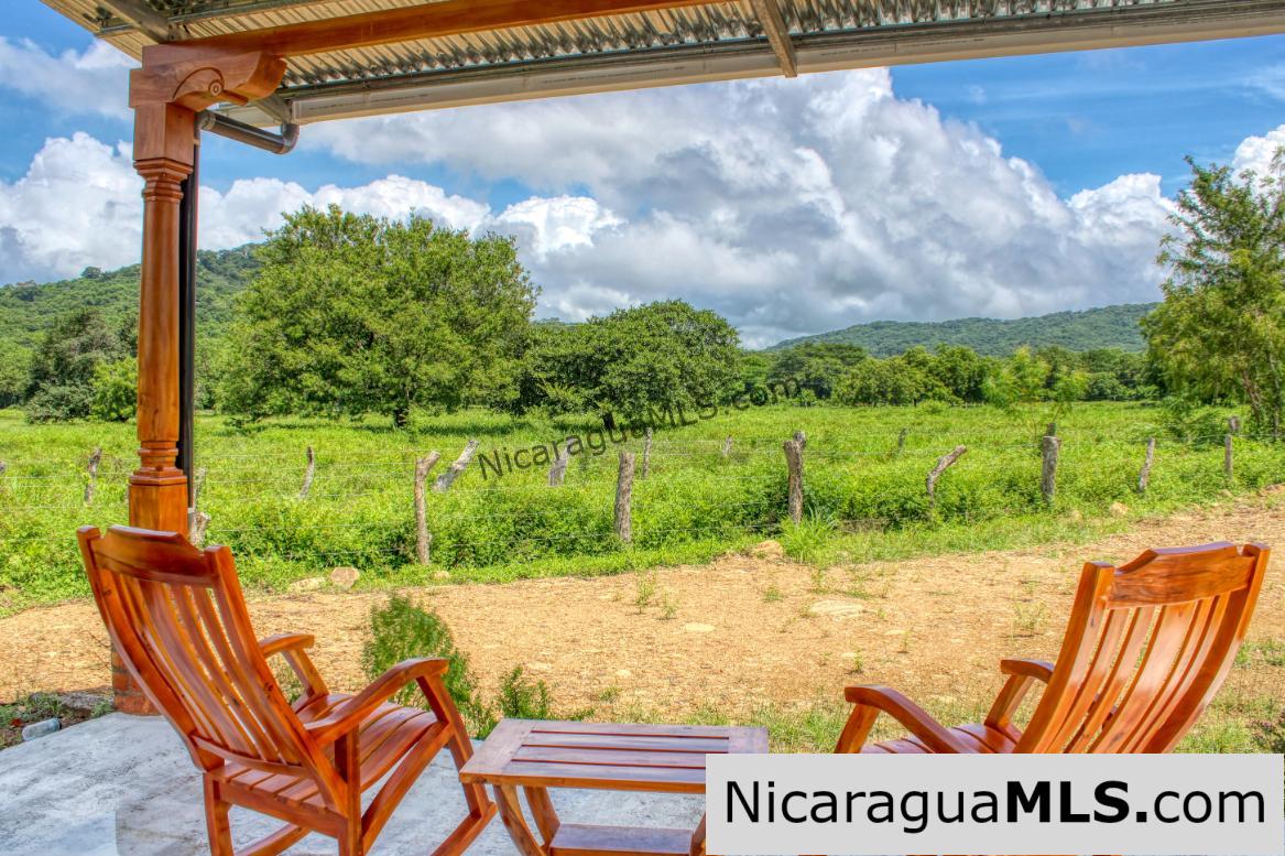 Pastoral Near Acre with New Casita House Near Playa Maderas - Image 2