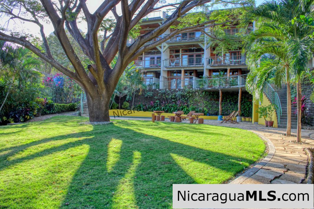 Talanguera Townhomes Garden Level Studio #302 - Image 10