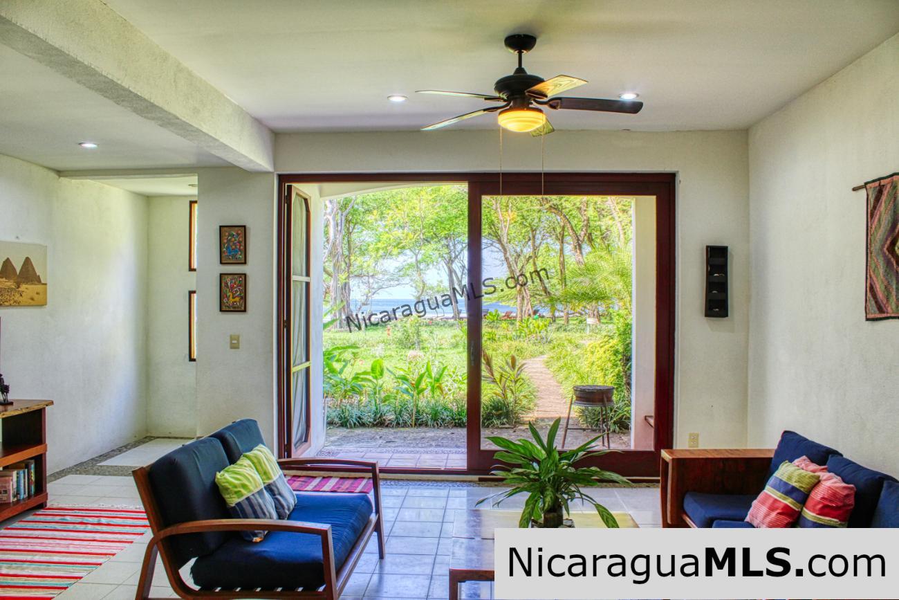 Playa Coco Beachfront Townhome 17 For Sale - Image 11
