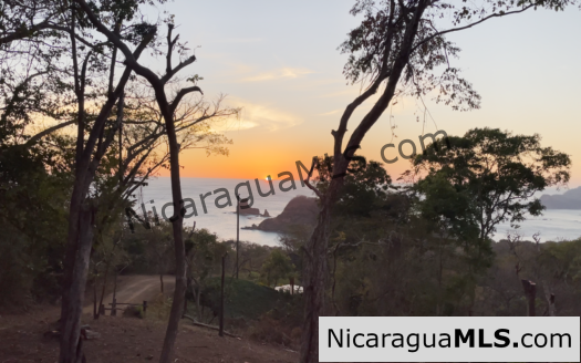 Lots in Las Terrazas de Playa Maderas. - Image 20