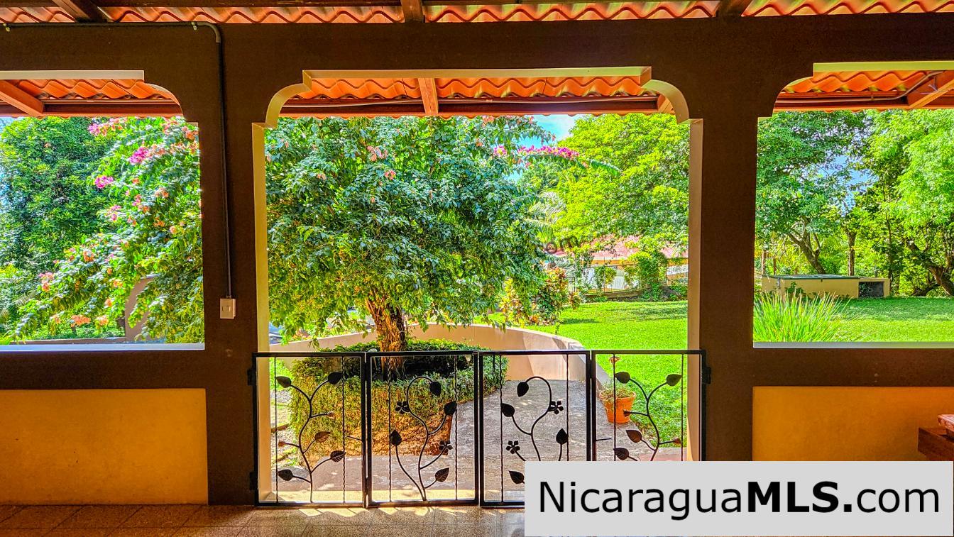 Beautiful Hacienda 2 acres on Ometepe Island - Image 25