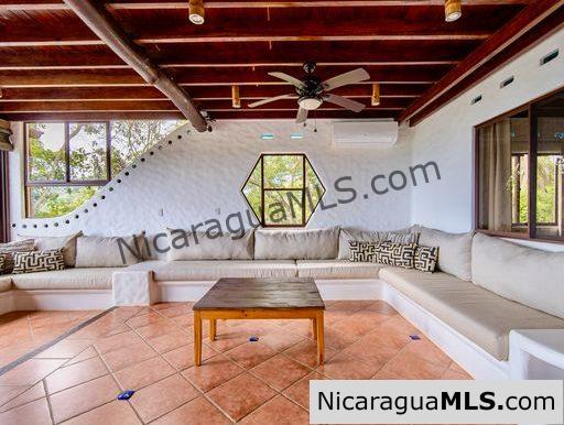 Luxury Off Grid Jungle Oasis in San Juan Del Sur Nicaragua - Image 10