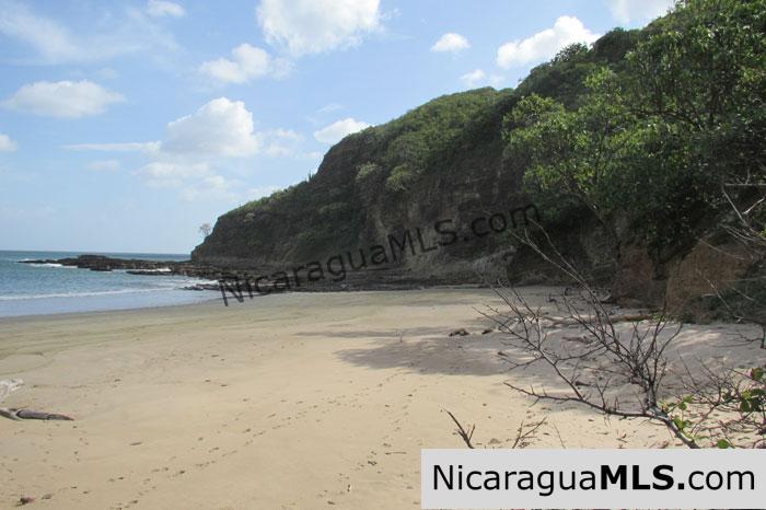Beachfront Property Near San Juan del Sur - Image 11