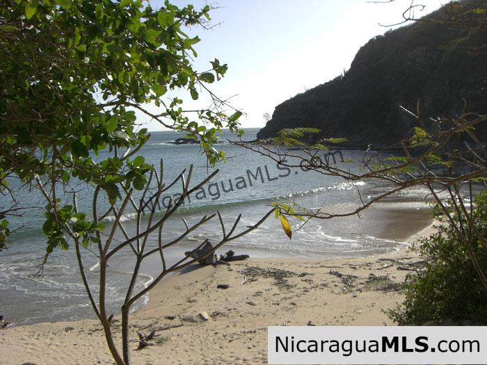 Beachfront Property Near San Juan del Sur - Image 8