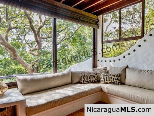 Luxury Off Grid Jungle Oasis in San Juan Del Sur Nicaragua - Image 11