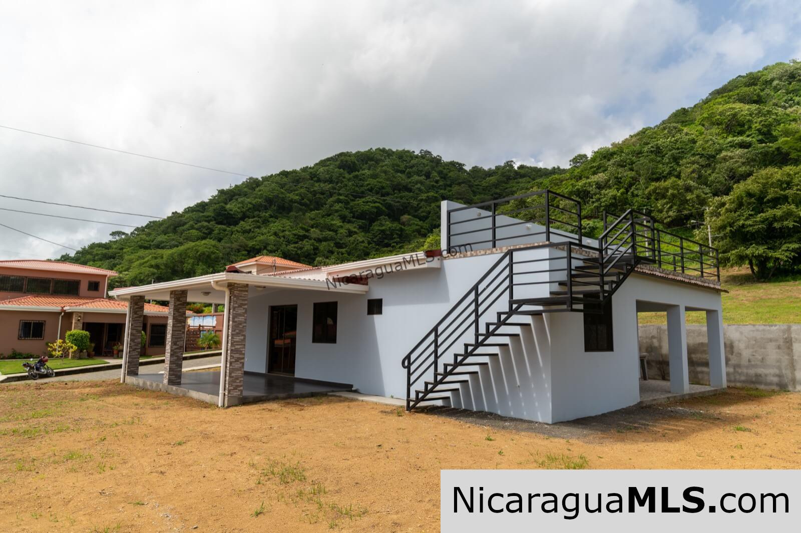 Lots in Residencial Prado Hills 5 minutes from downtown San Juan del Sur. - Image 6