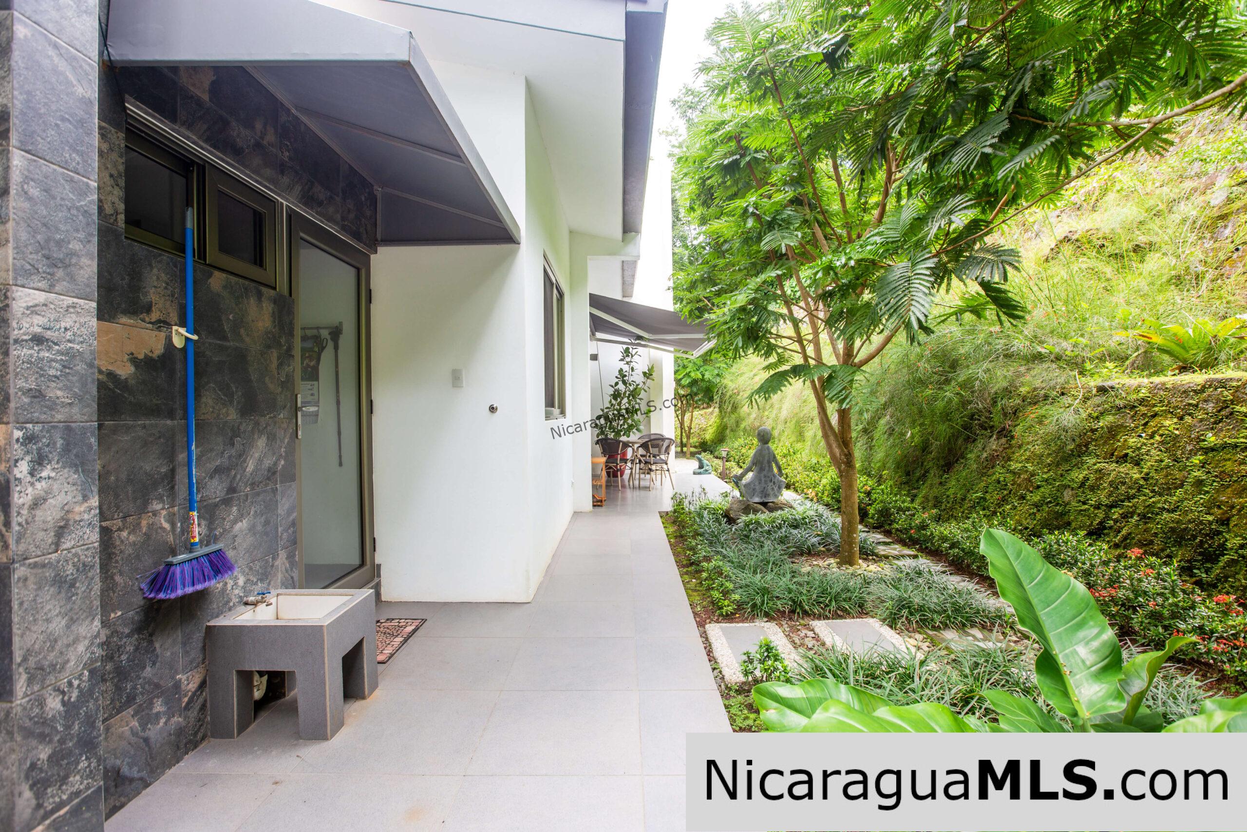 4 Bedrooms home, Mona Gaia in Mombacho, Granada. - Image 11