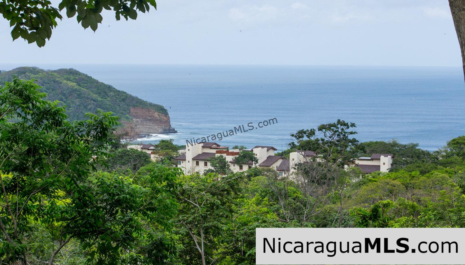 Guacalito resale lot at 1/3 of original developer price!
