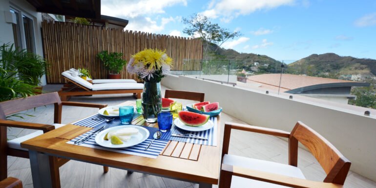Luxury Living at El Sol #3, a Stunning in-town ocean view condo - Image 5