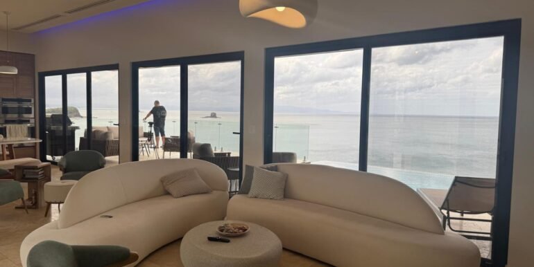 Cliffside Pacific Ocean Front House - Casa Blanca in Remanso! - Image 6