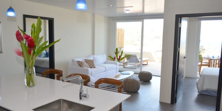Luxury Living at El Sol #3, a Stunning in-town ocean view condo - Image 8