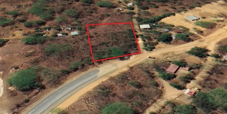 Road to Remanso: Future site of your commercial or residential project. - Image 10