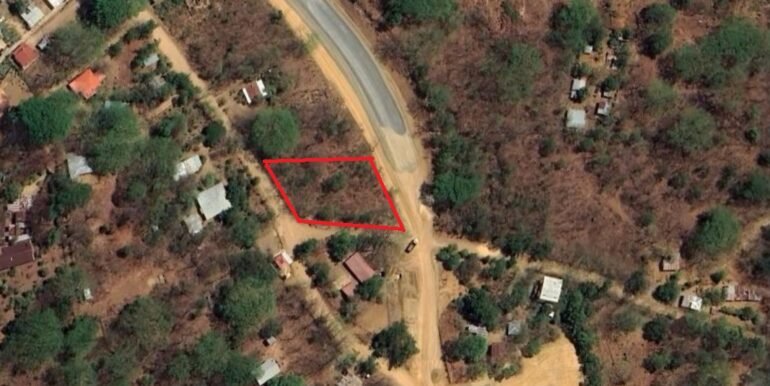 Prime Development Land, Remanso, on the New Coastal Highway - Image 11