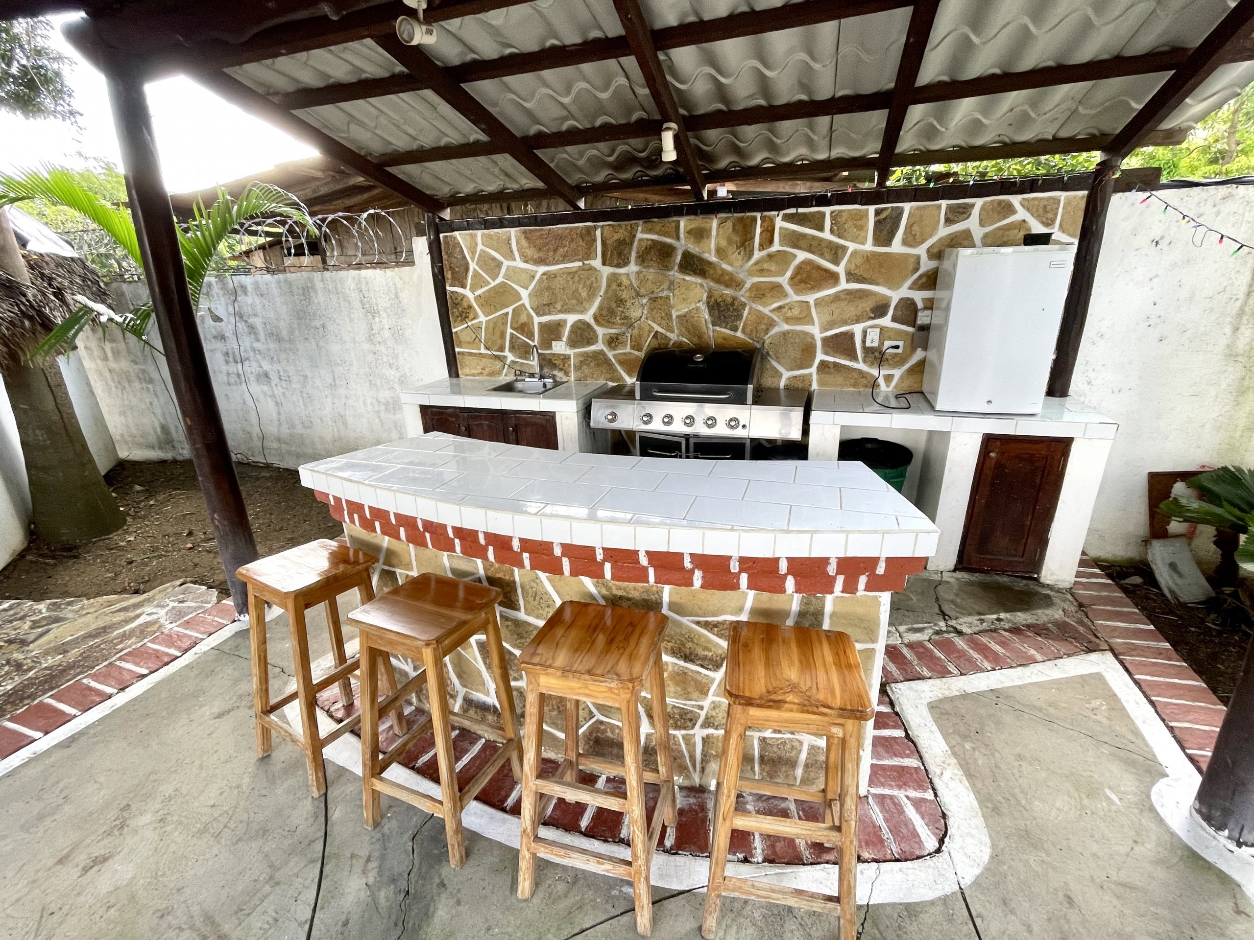SOLD - Multi-Unit Apartment Complex - Image 7
