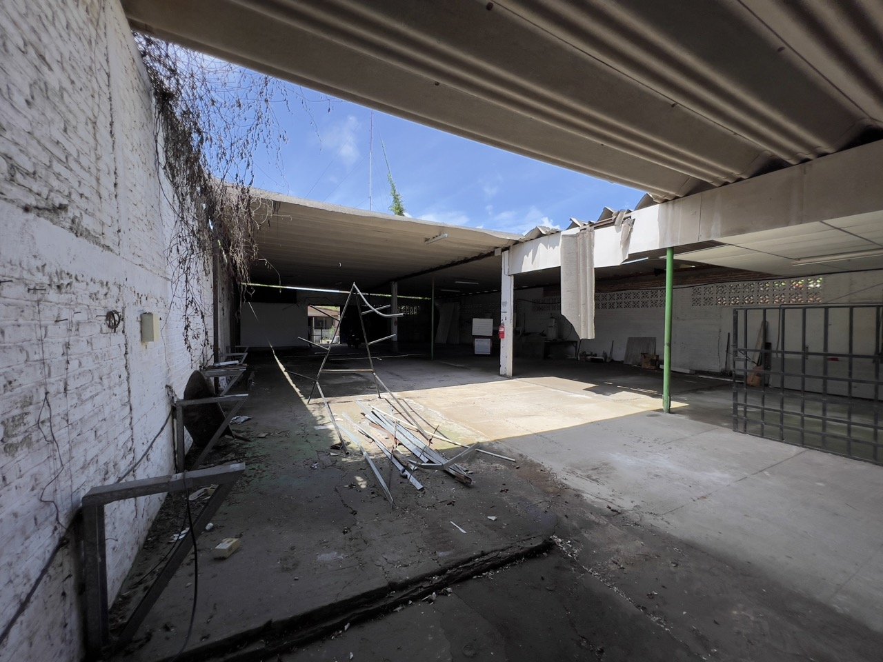 PanAmerican Highway Commercial Building Outside Rivas - Image 24