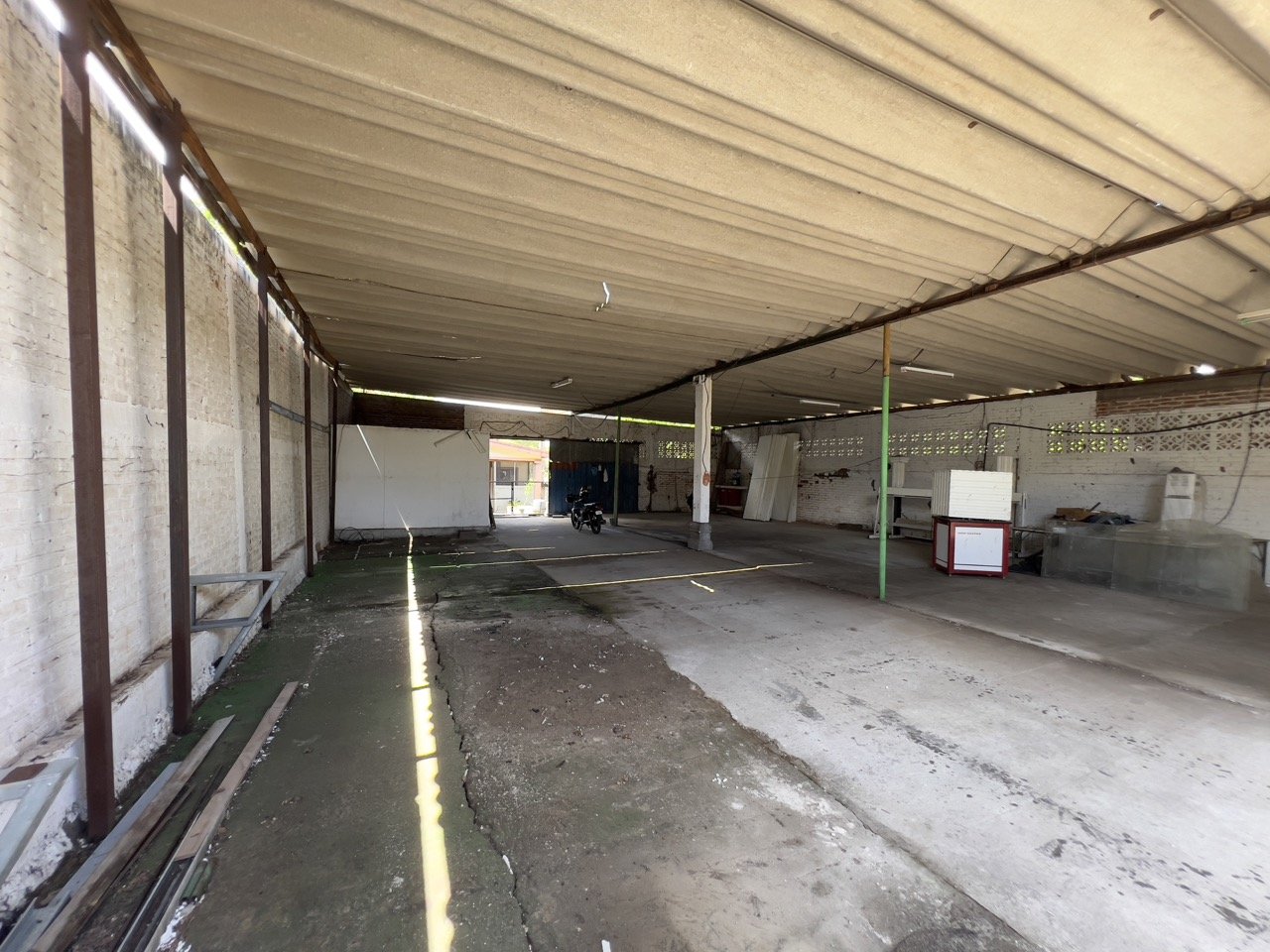 PanAmerican Highway Commercial Building Outside Rivas - Image 22