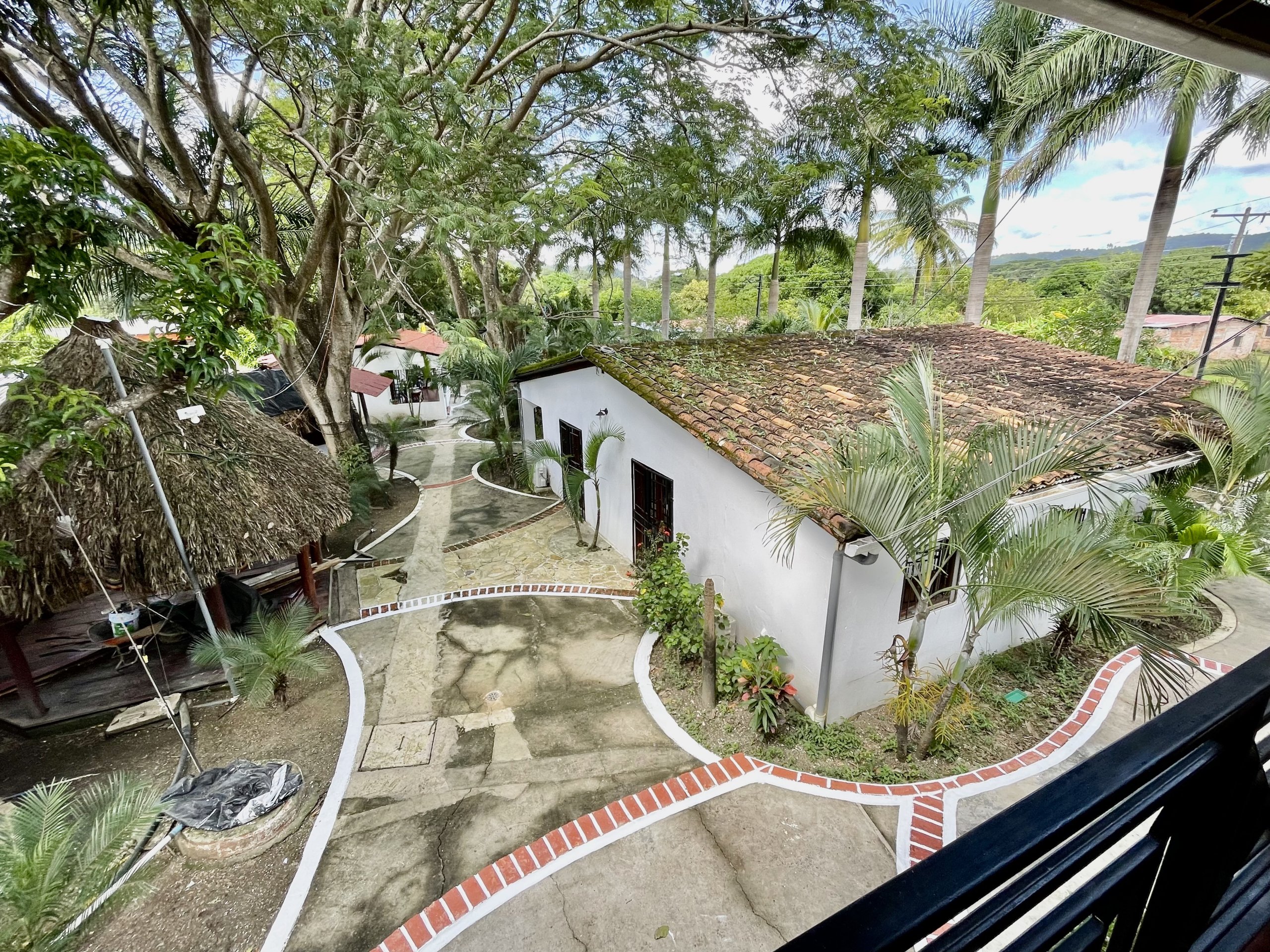 SOLD - Multi-Unit Apartment Complex - Image 5