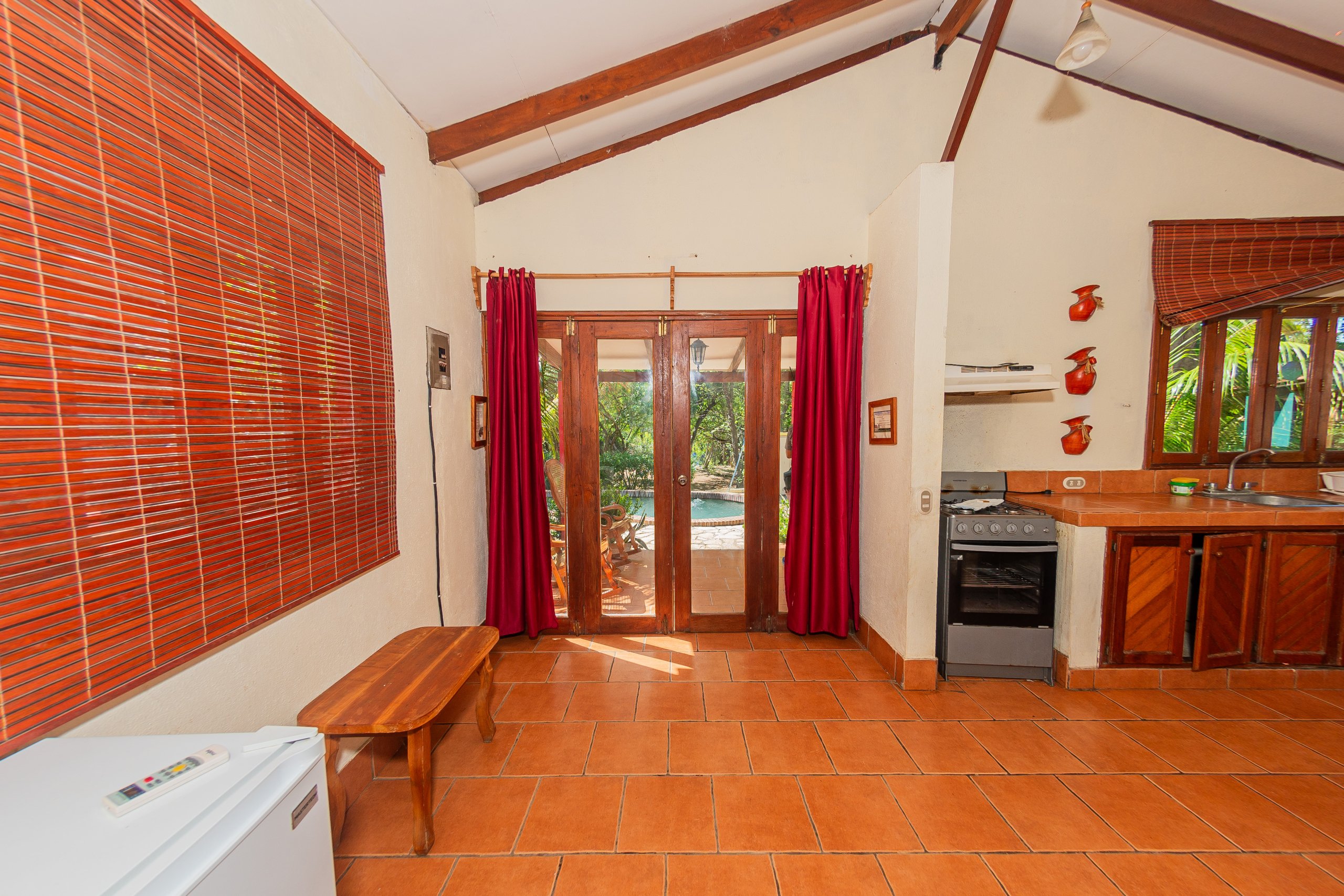 Nearly Beachfront on Playa el Coco: Apartamentos Los Volcanes in Playa el Coco, 4 Apartment Units with Swimming Pool for Sale - Image 14