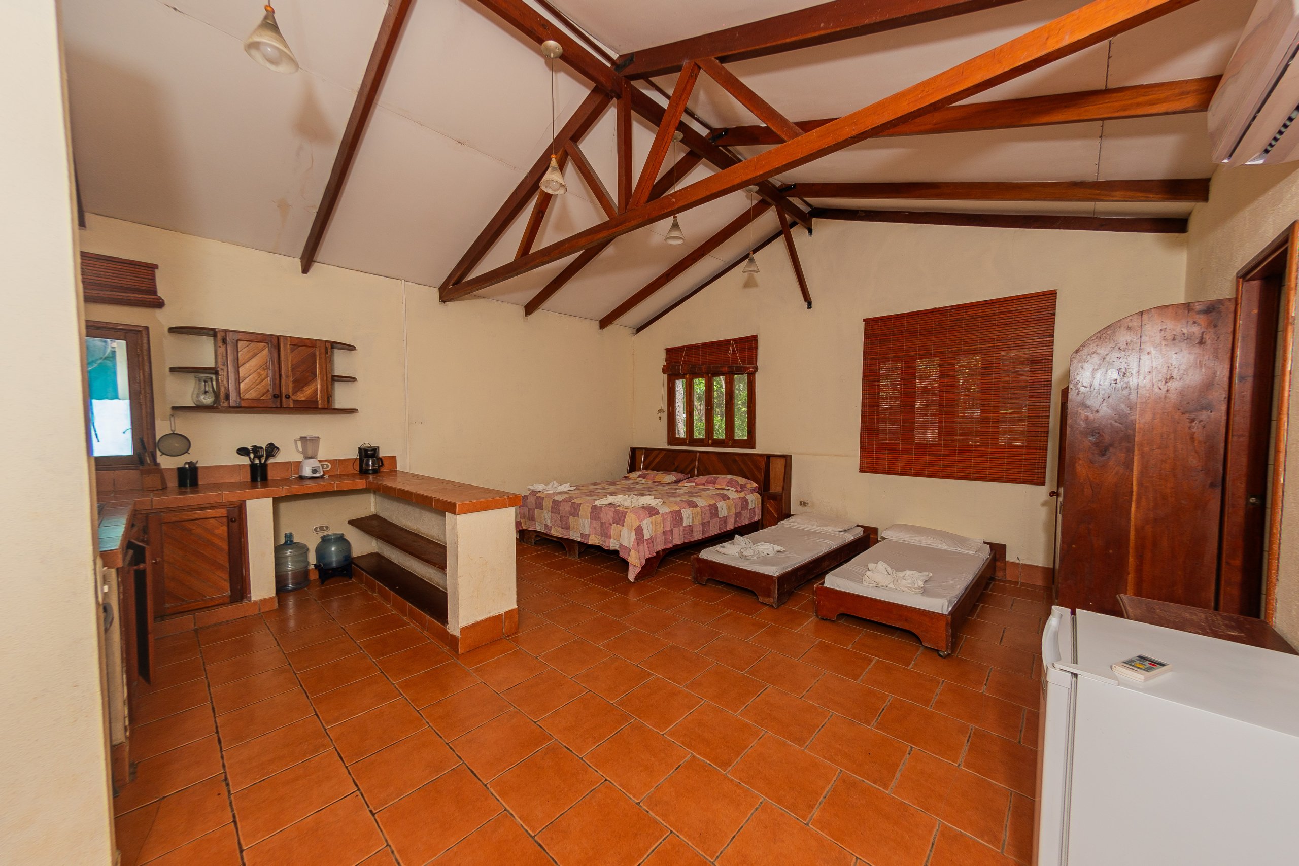 Nearly Beachfront on Playa el Coco: Apartamentos Los Volcanes in Playa el Coco, 4 Apartment Units with Swimming Pool for Sale - Image 25