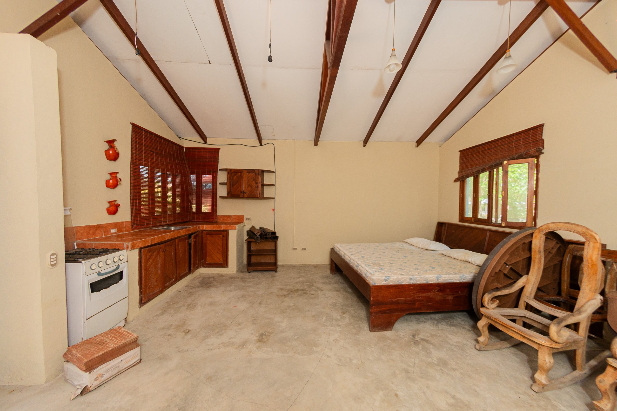 Nearly Beachfront on Playa el Coco: Apartamentos Los Volcanes in Playa el Coco, 4 Apartment Units with Swimming Pool for Sale - Image 32