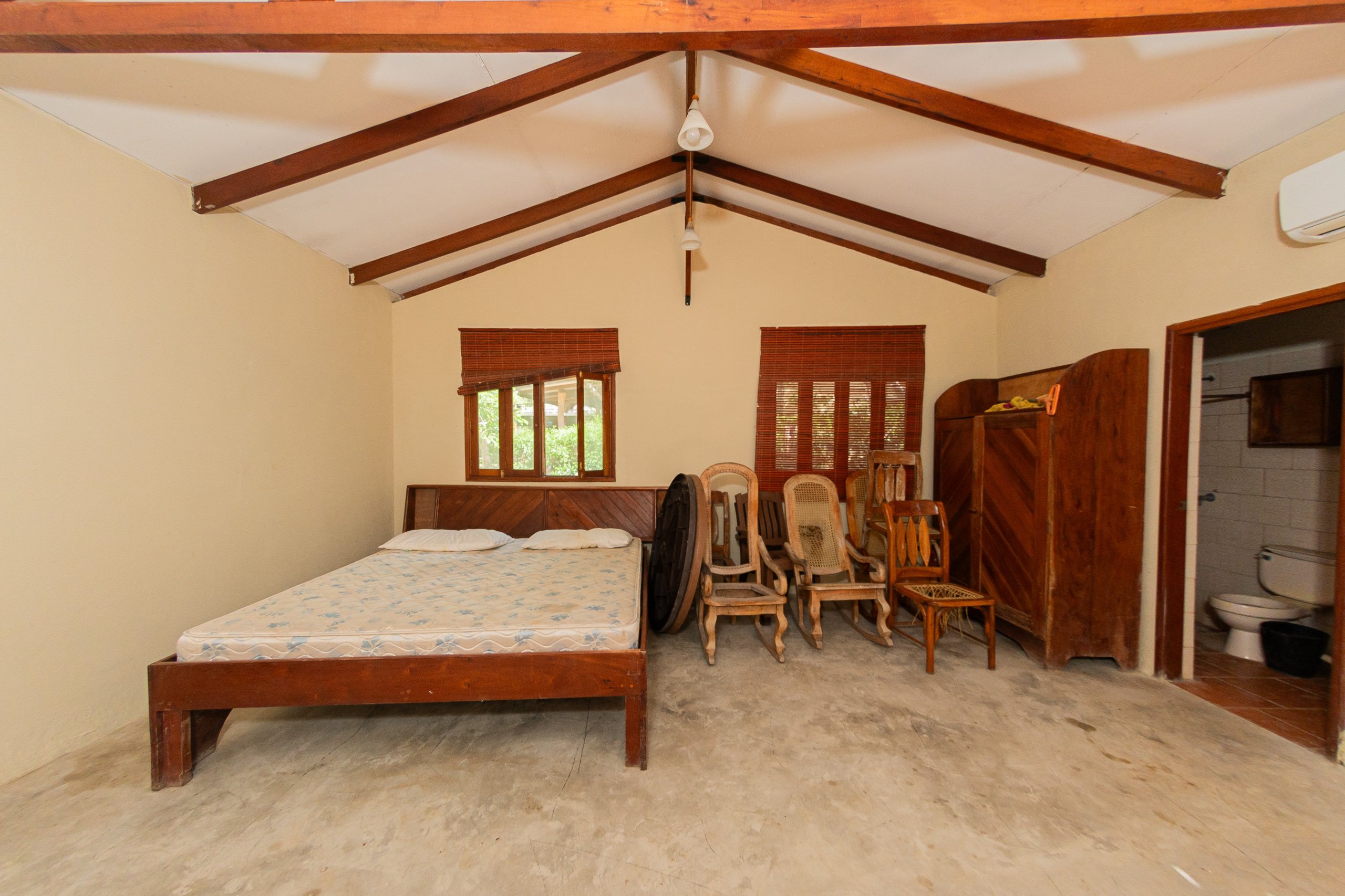 Nearly Beachfront on Playa el Coco: Apartamentos Los Volcanes in Playa el Coco, 4 Apartment Units with Swimming Pool for Sale - Image 33
