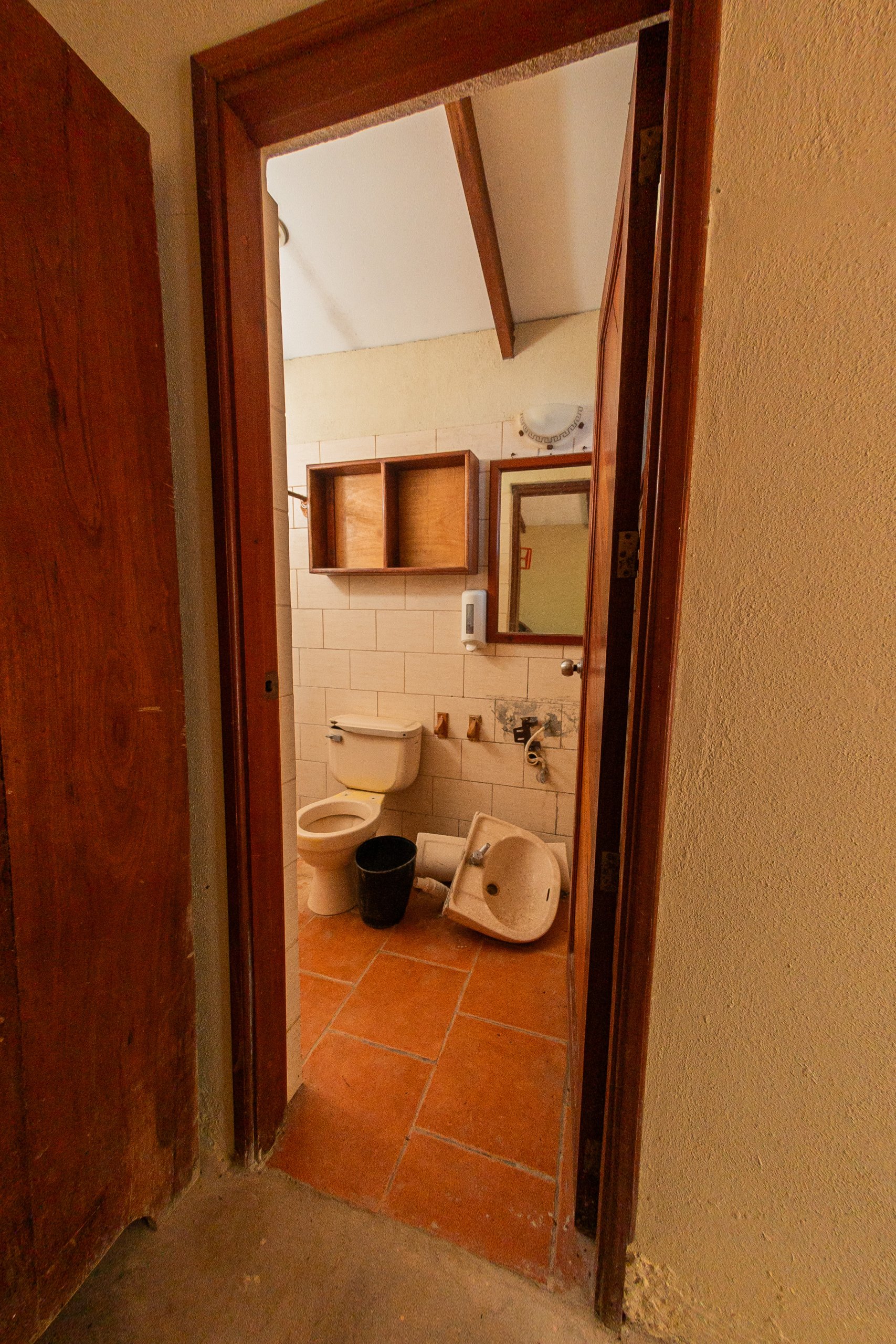 Nearly Beachfront on Playa el Coco: Apartamentos Los Volcanes in Playa el Coco, 4 Apartment Units with Swimming Pool for Sale - Image 36