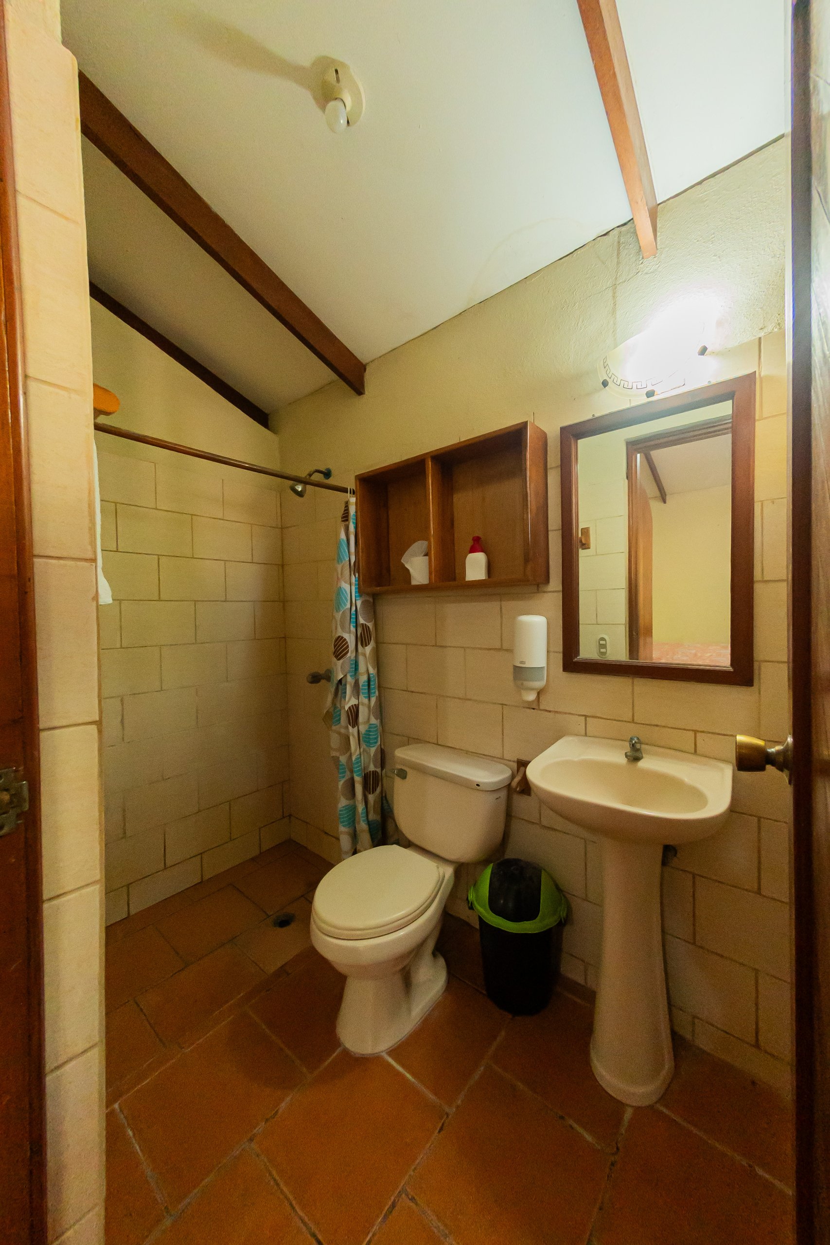 Nearly Beachfront on Playa el Coco: Apartamentos Los Volcanes in Playa el Coco, 4 Apartment Units with Swimming Pool for Sale - Image 45