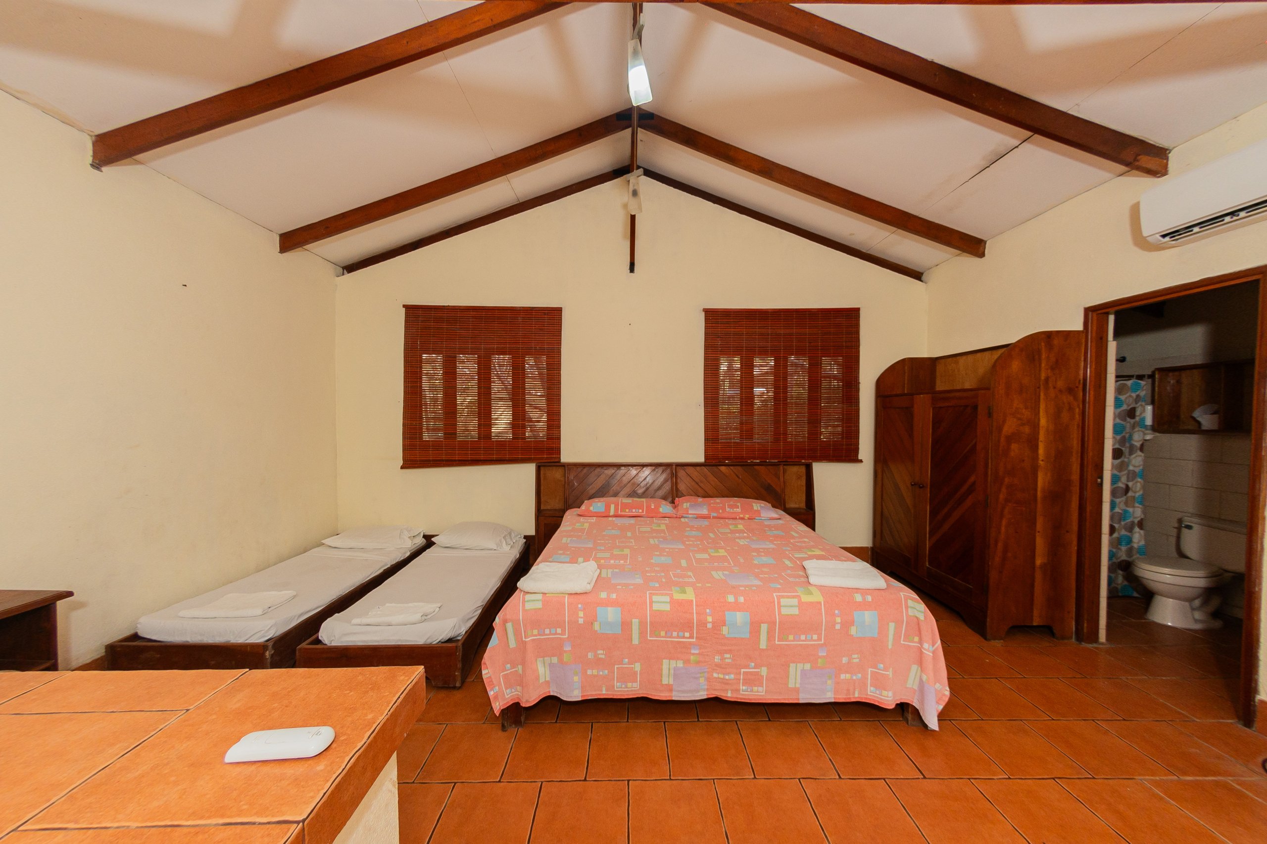 Nearly Beachfront on Playa el Coco: Apartamentos Los Volcanes in Playa el Coco, 4 Apartment Units with Swimming Pool for Sale - Image 41
