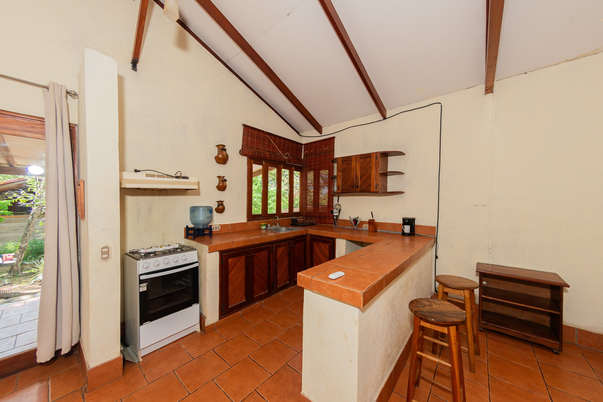 Nearly Beachfront on Playa el Coco: Apartamentos Los Volcanes in Playa el Coco, 4 Apartment Units with Swimming Pool for Sale - Image 43