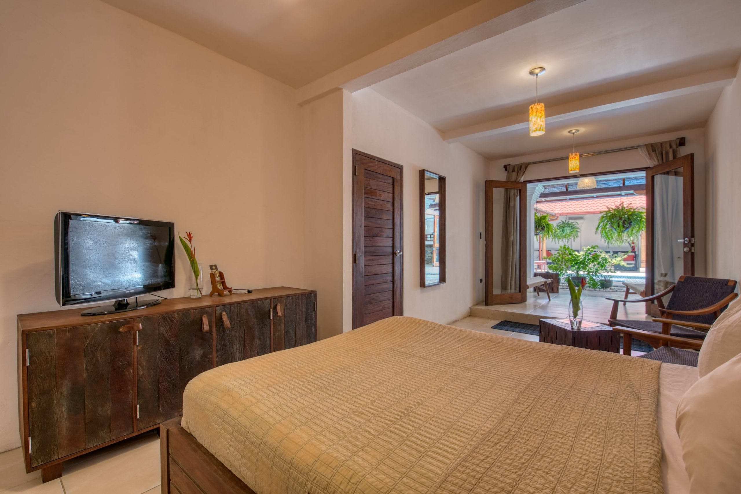 Beachfront Hotel with Adjacent Properties in San Juan Del Sur, Nicaragua - Image 7