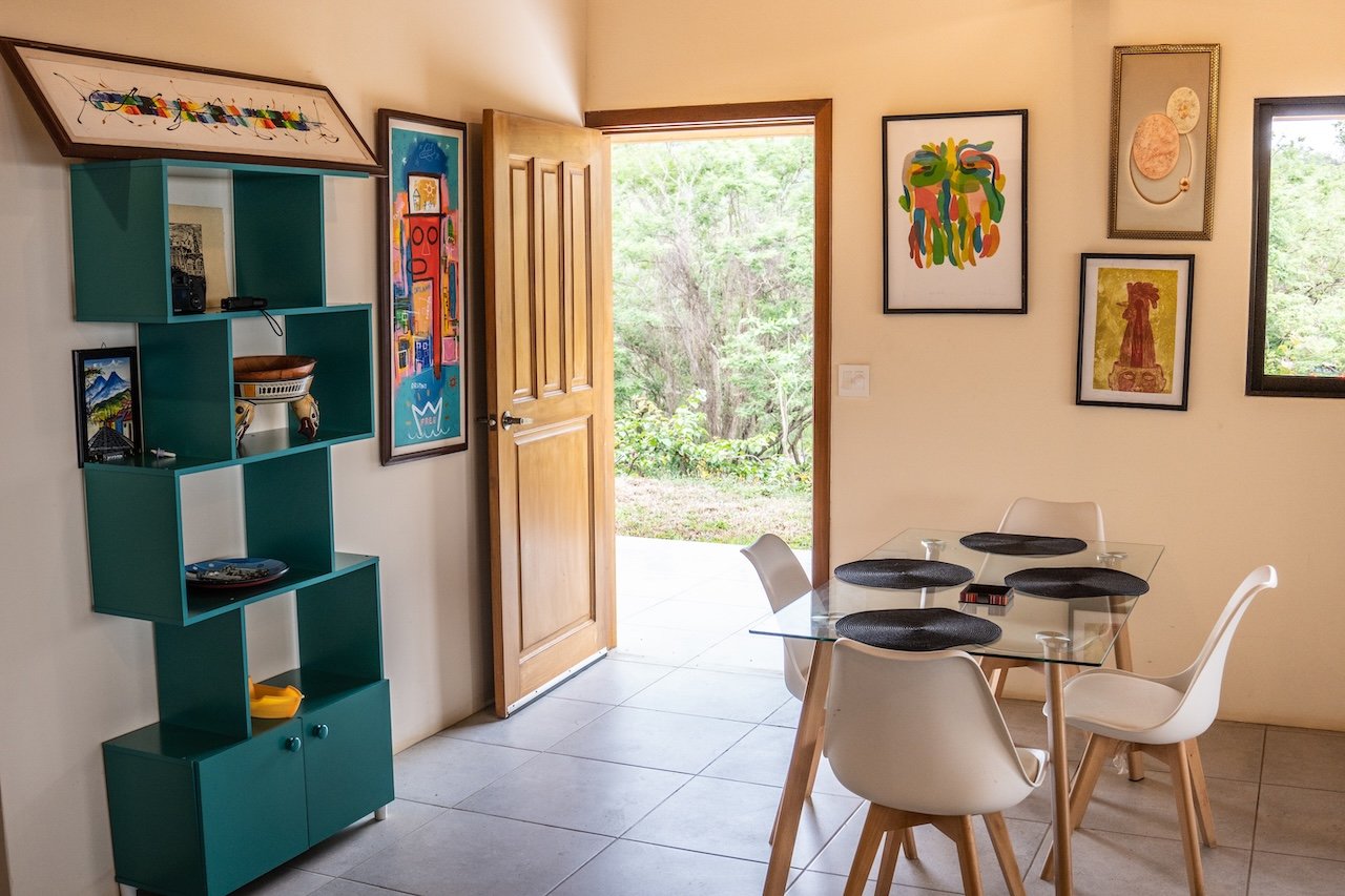 SOLD - Stylish Two-Bedroom Bungalow with Pacific Ocean Views - Image 10