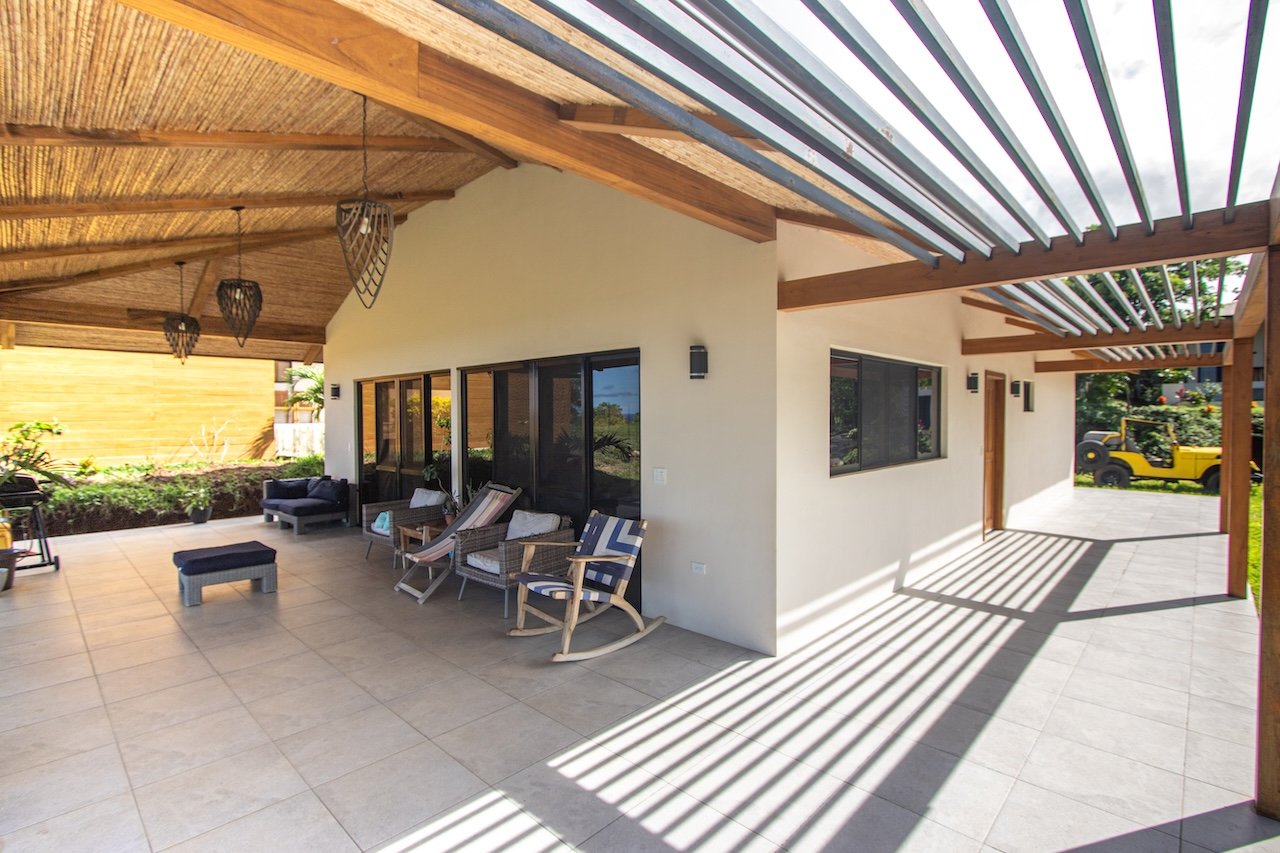 SOLD - Stylish Two-Bedroom Bungalow with Pacific Ocean Views - Image 3